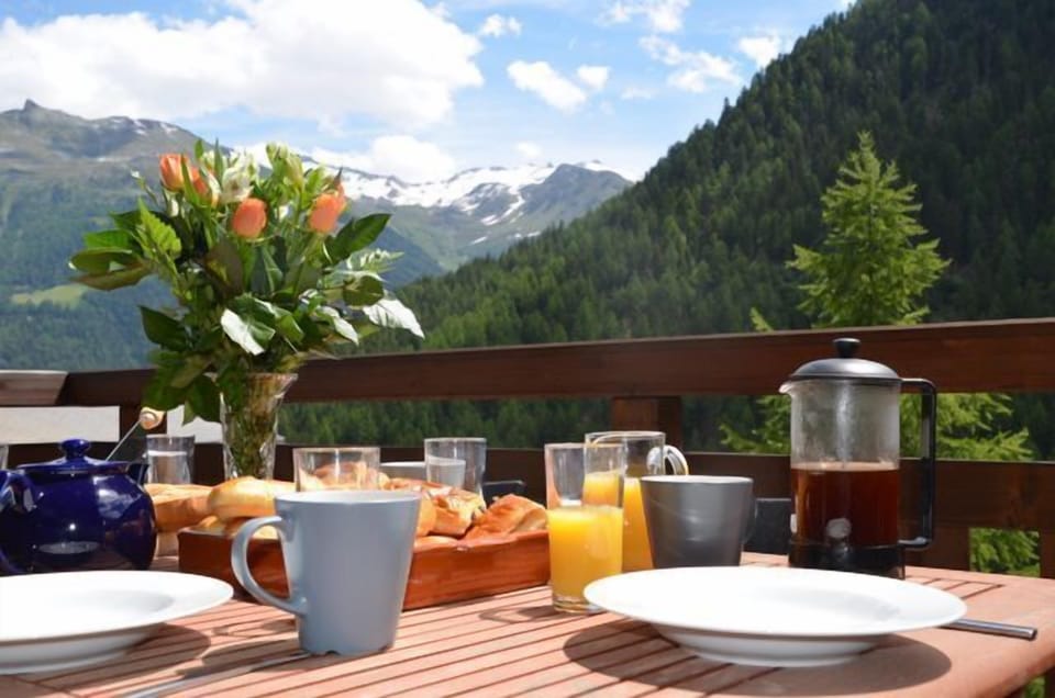 Breakfast on the balcony