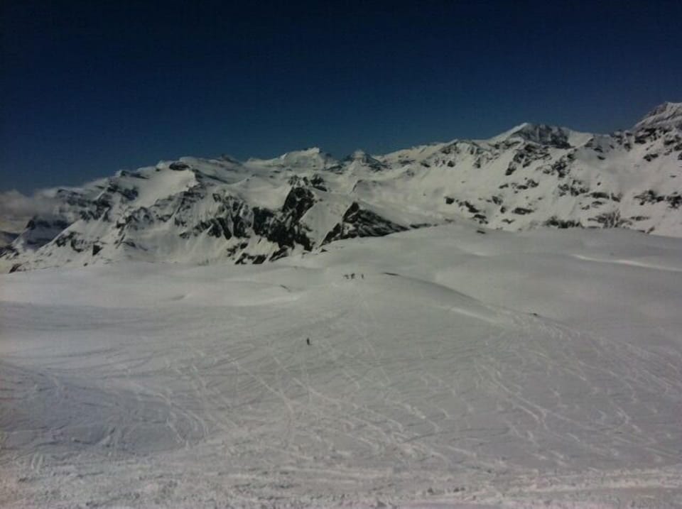 Snow and ski sports