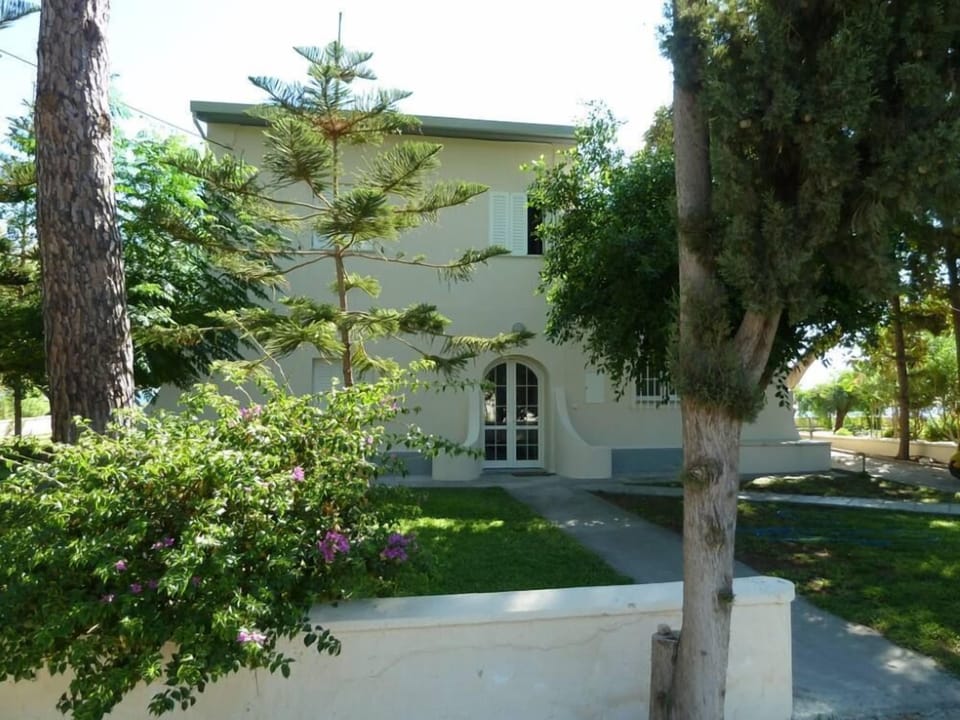 Facade