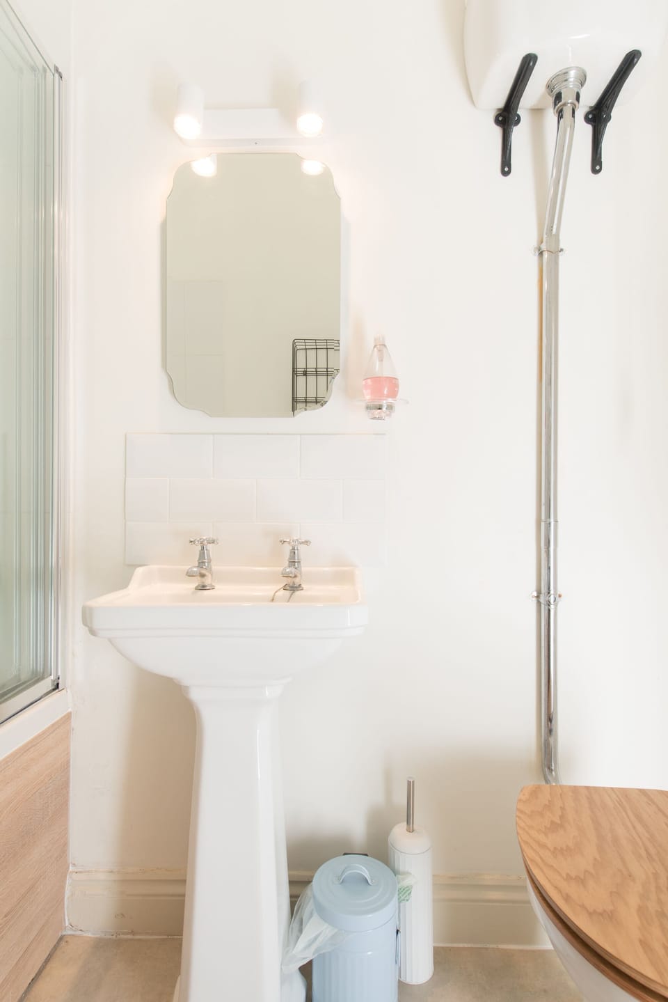Family bathroom