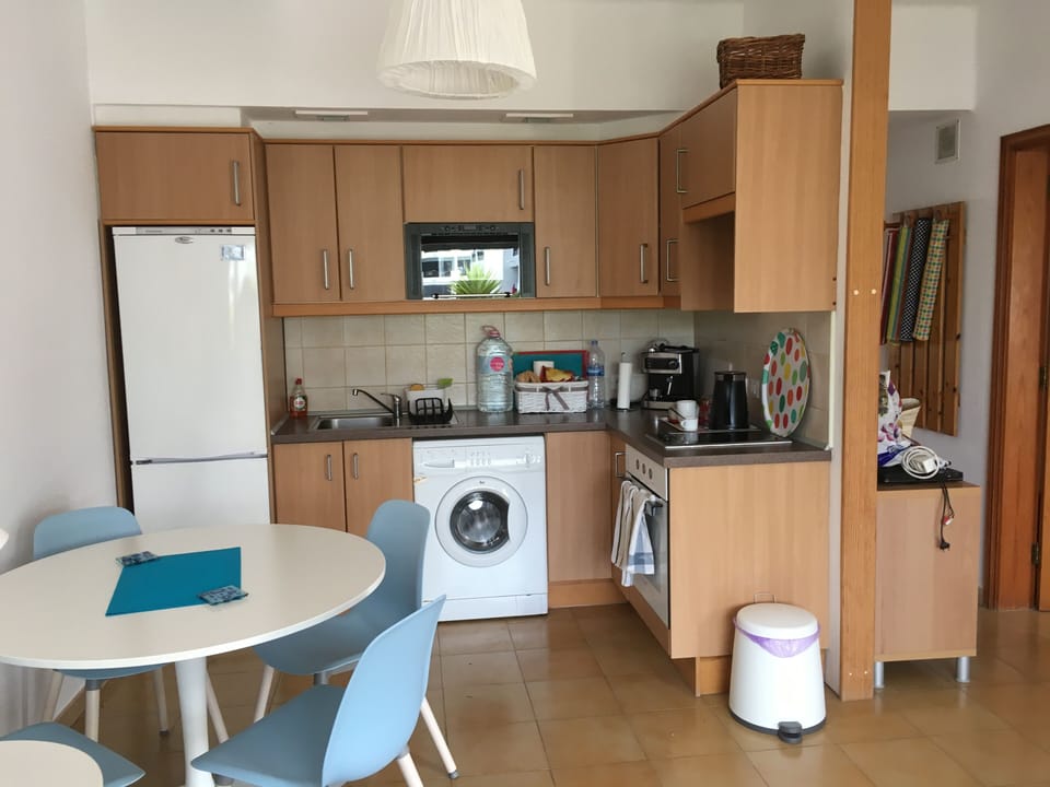 Spacious kitchen and dining table