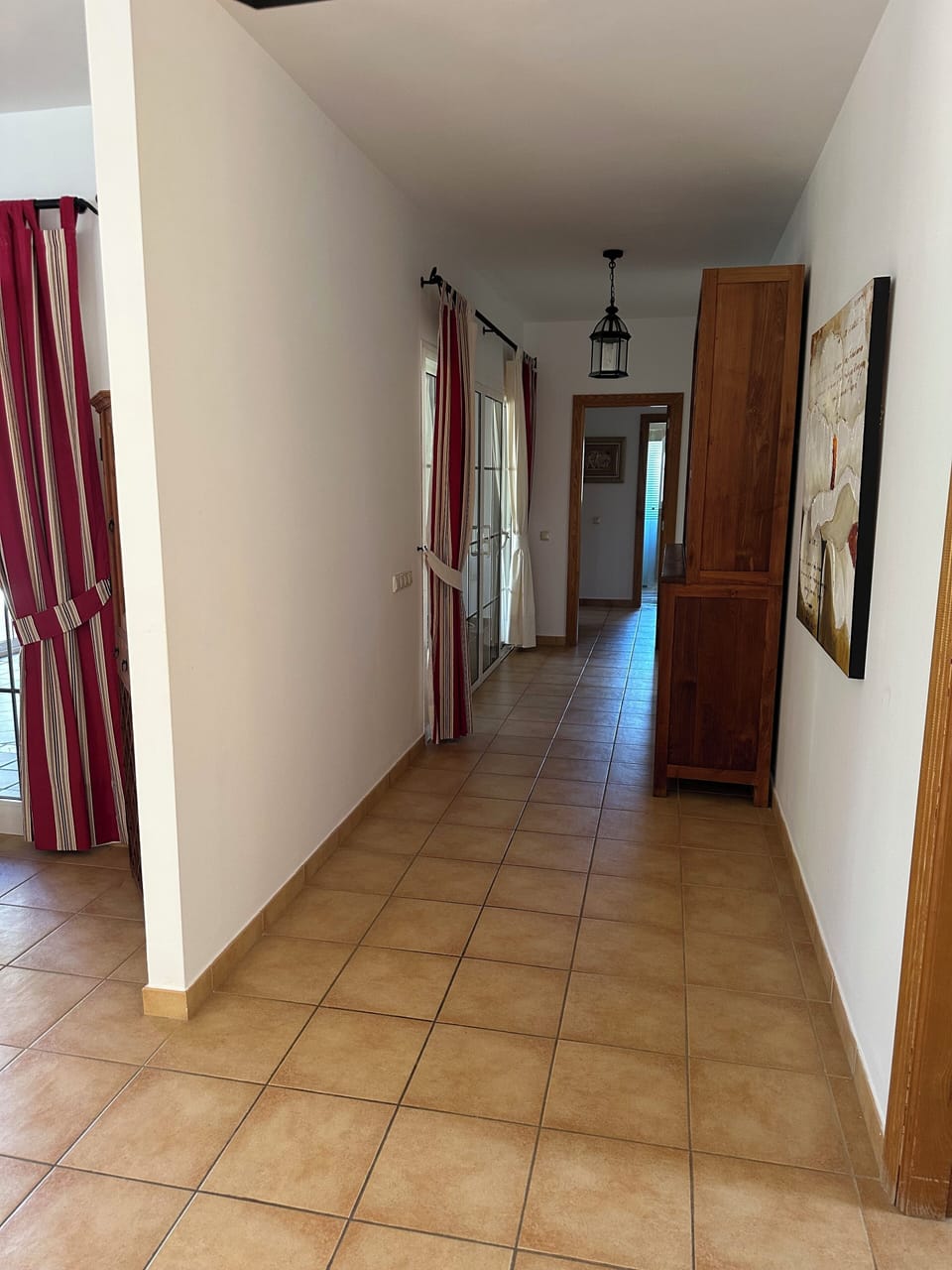 Internal Corridor to Bedrooms