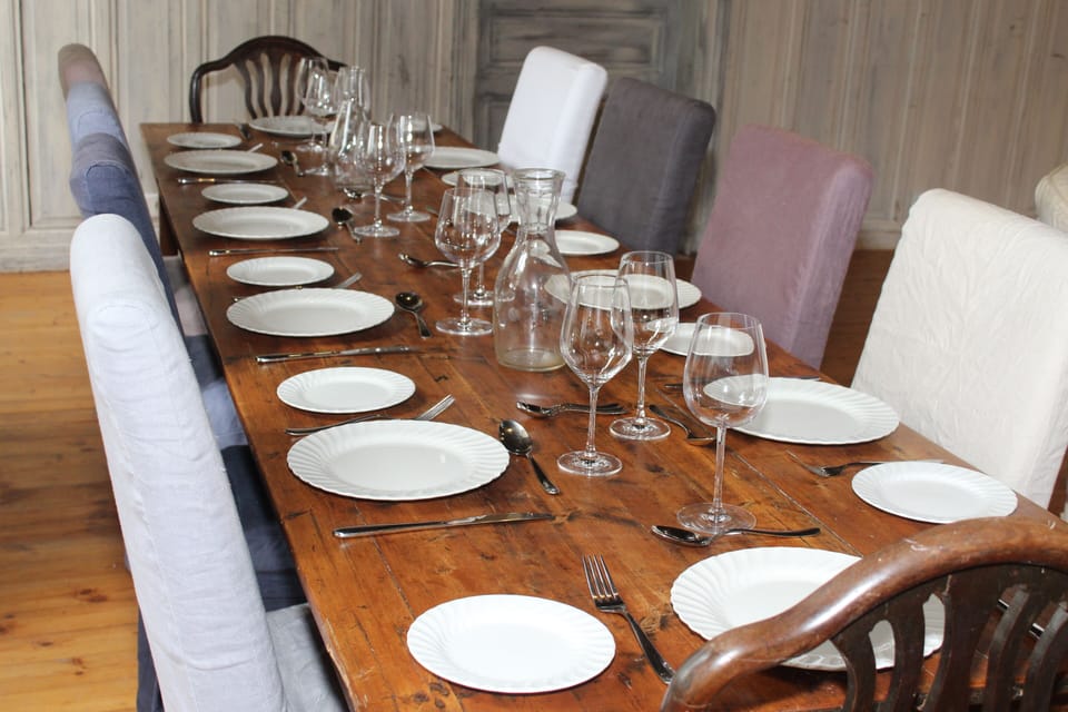 a table for 10...