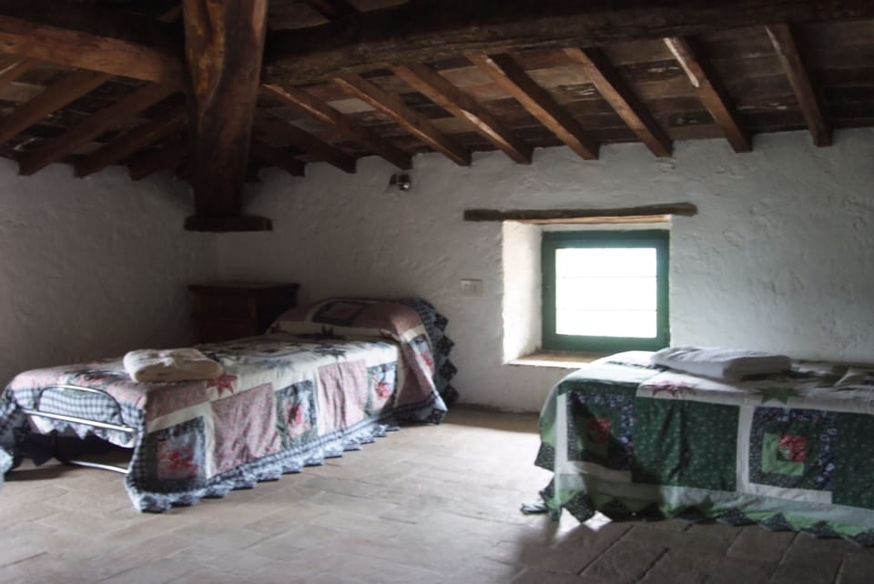 One of the 2 attic bedrooms