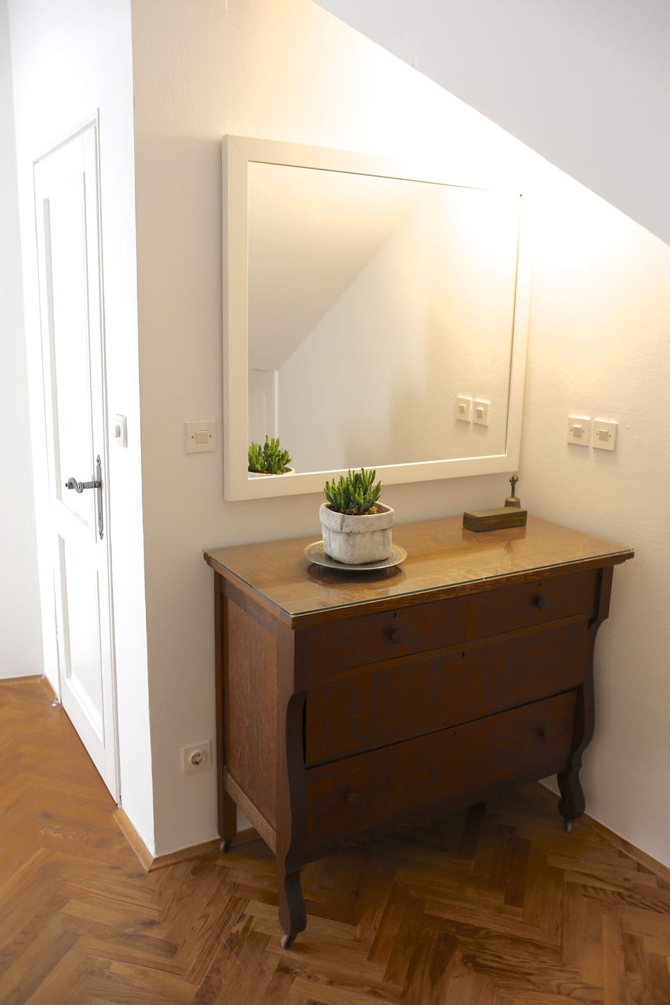Downstairs bedroom