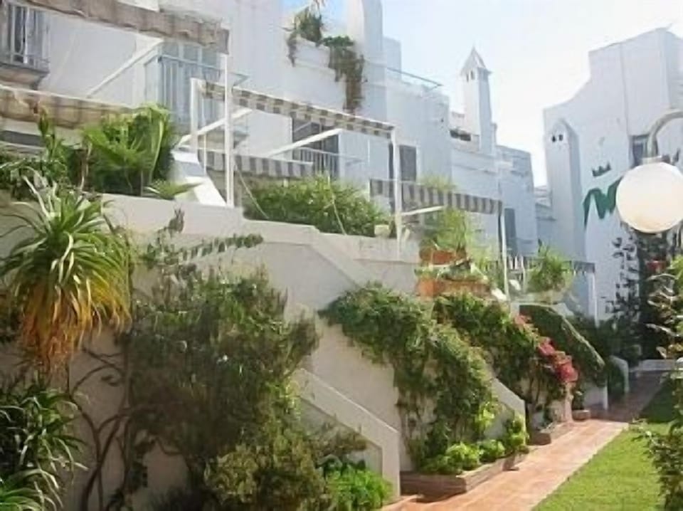 Communal gardens