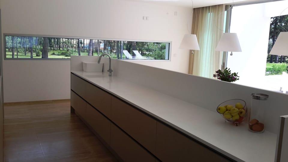 Kitchen with view to the fairway