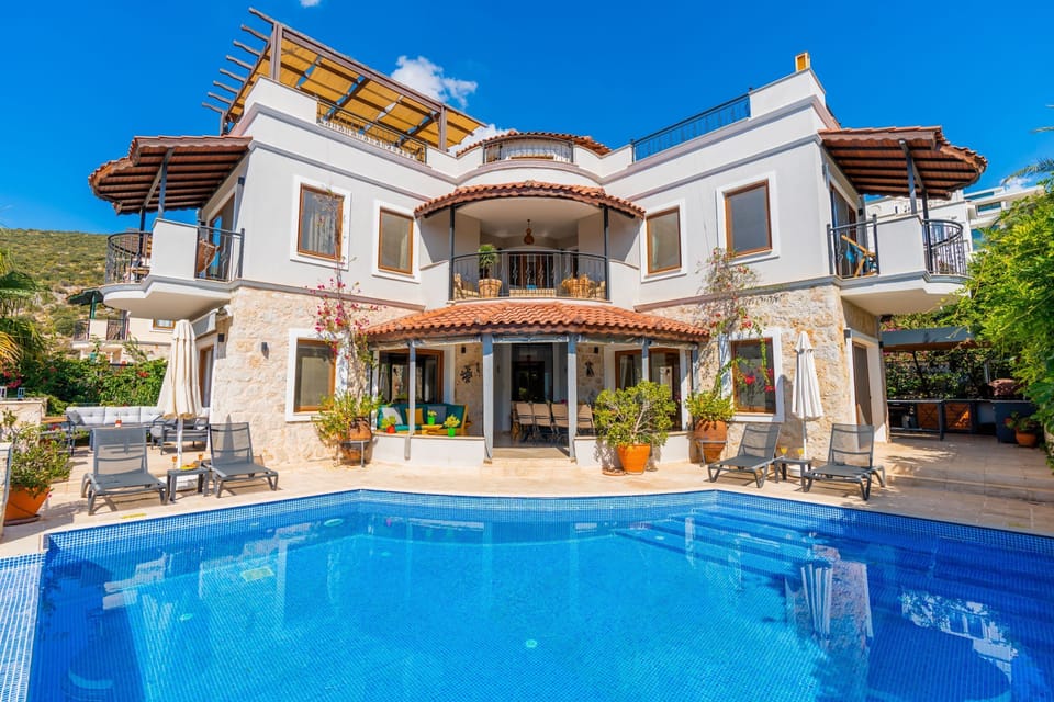 View of the villa from the pool
