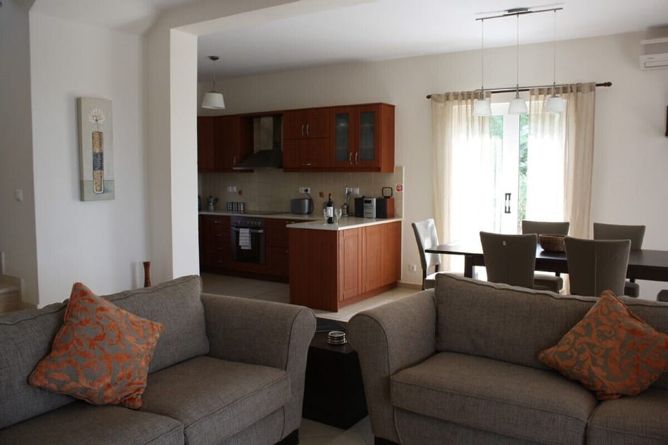 Kitchen and open plan living area