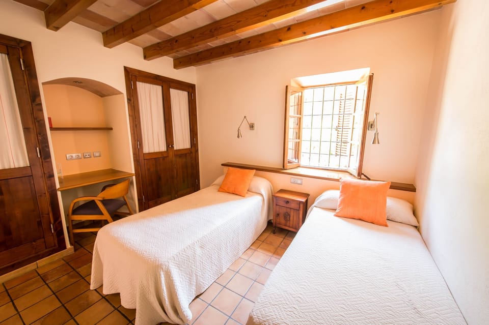 Double room (2)