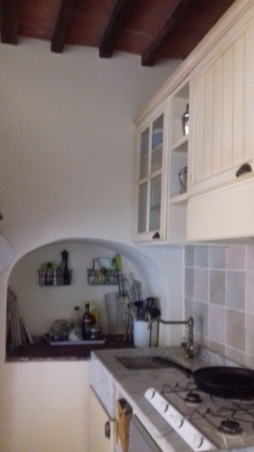marble sink, electric dishwasher and gas hob