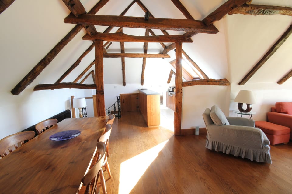 1st Floor lounge