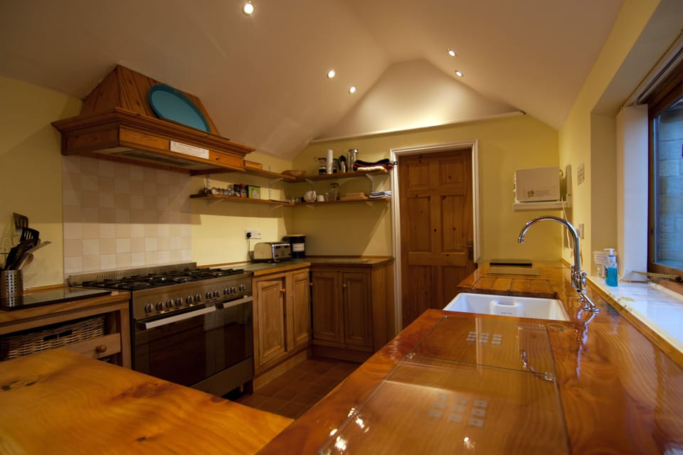 Well equipped kitchen of Grange Farm