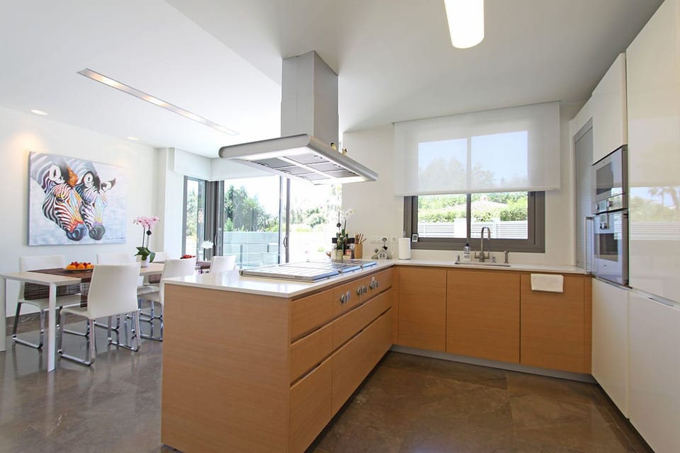 Kitchen area