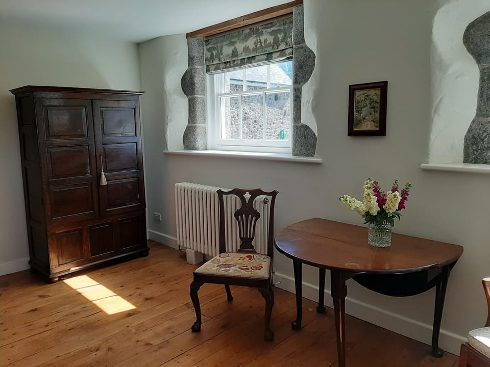 Ground floor large twin bedroom furniture