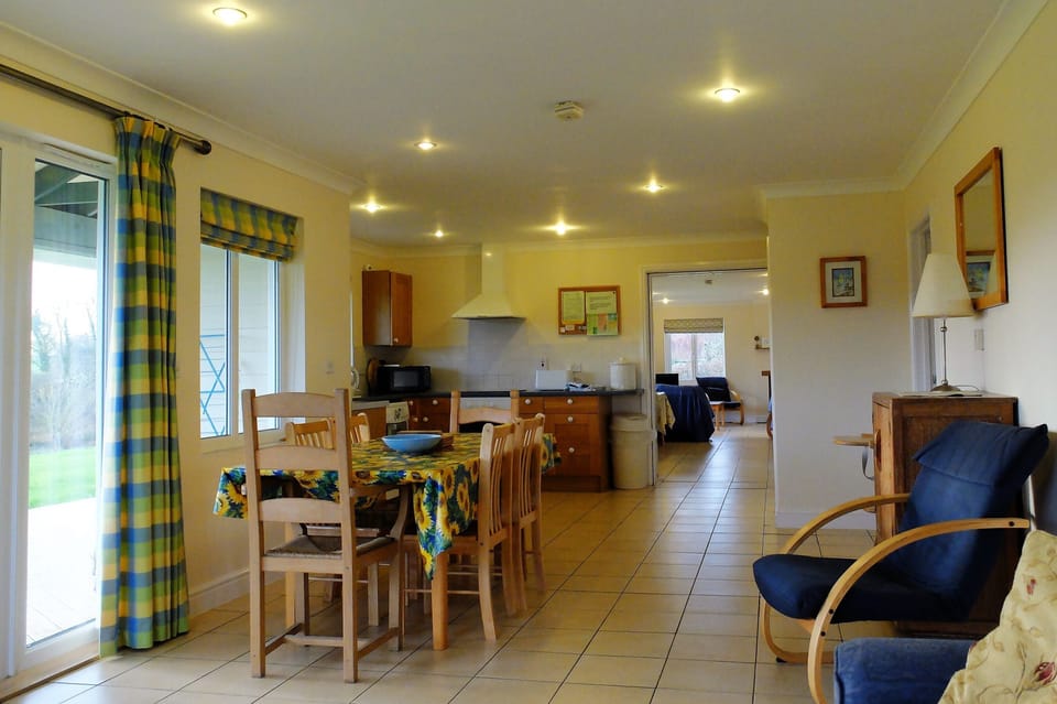 Pippin through to Russet. Each wing has a kitchen, living and dining area.