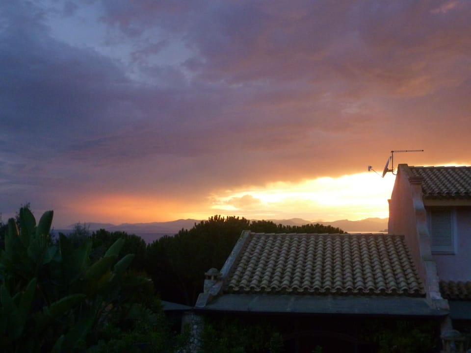 sky at night from villa terrace