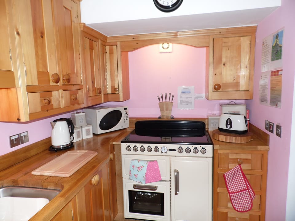 Beautiful bespoke handmade kitchen