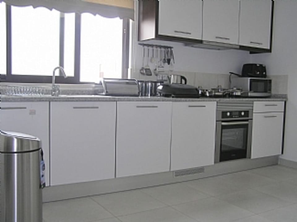 Spacious kitchen