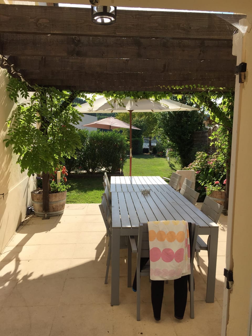 Outside dining on patio