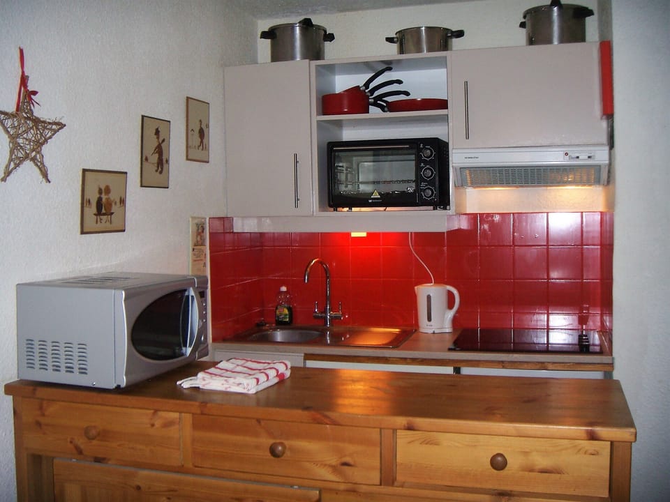 Kitchen area