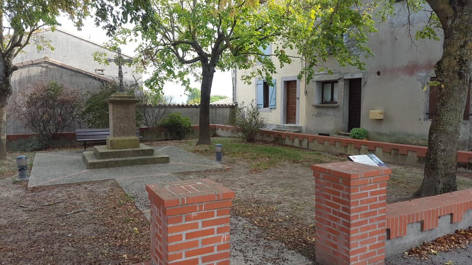 Front of house 2
