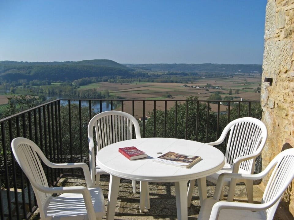 Terrasse on the Dordogne valley