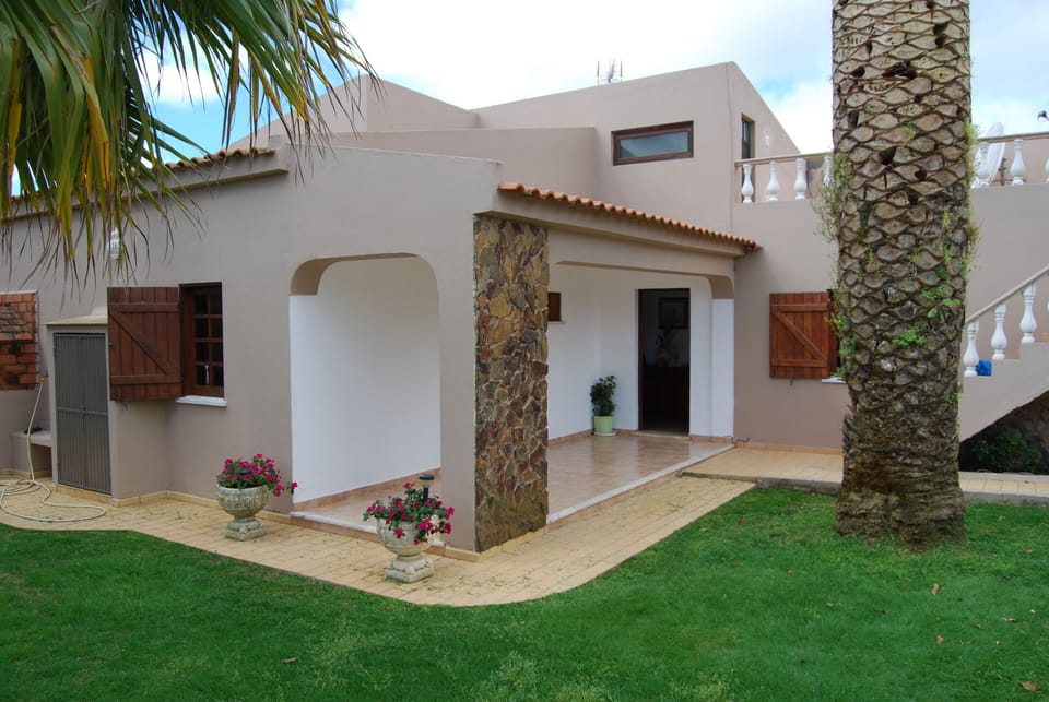Villa Entrance