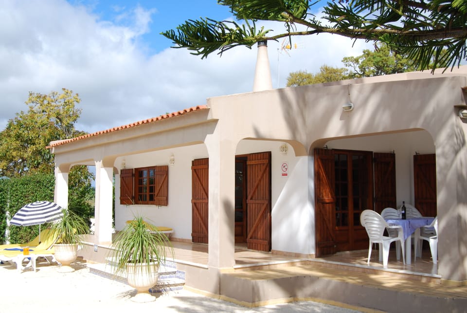 Villa Front area