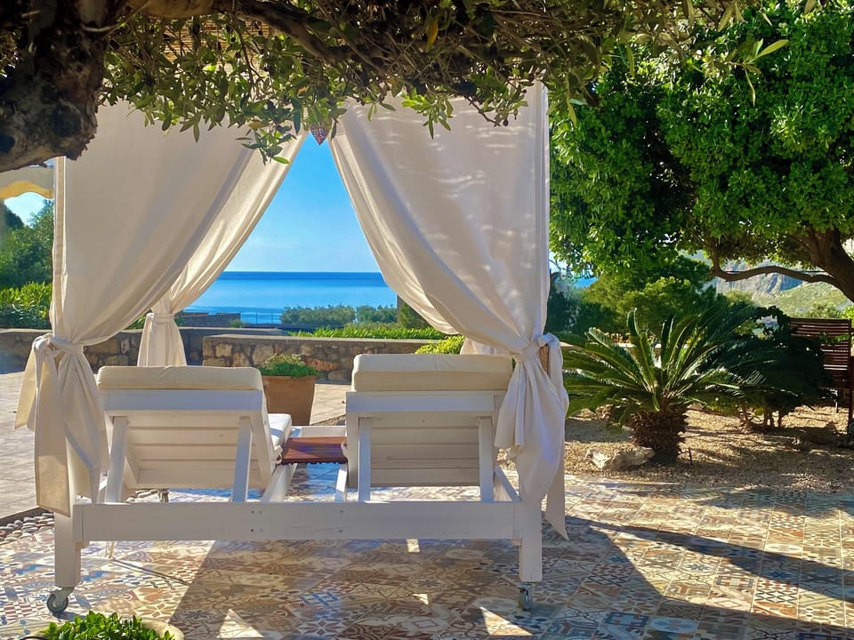 Stunning Sea & Mountain Views from Villa Kallisto Gardens