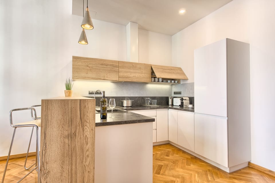Fully equipped kitchen