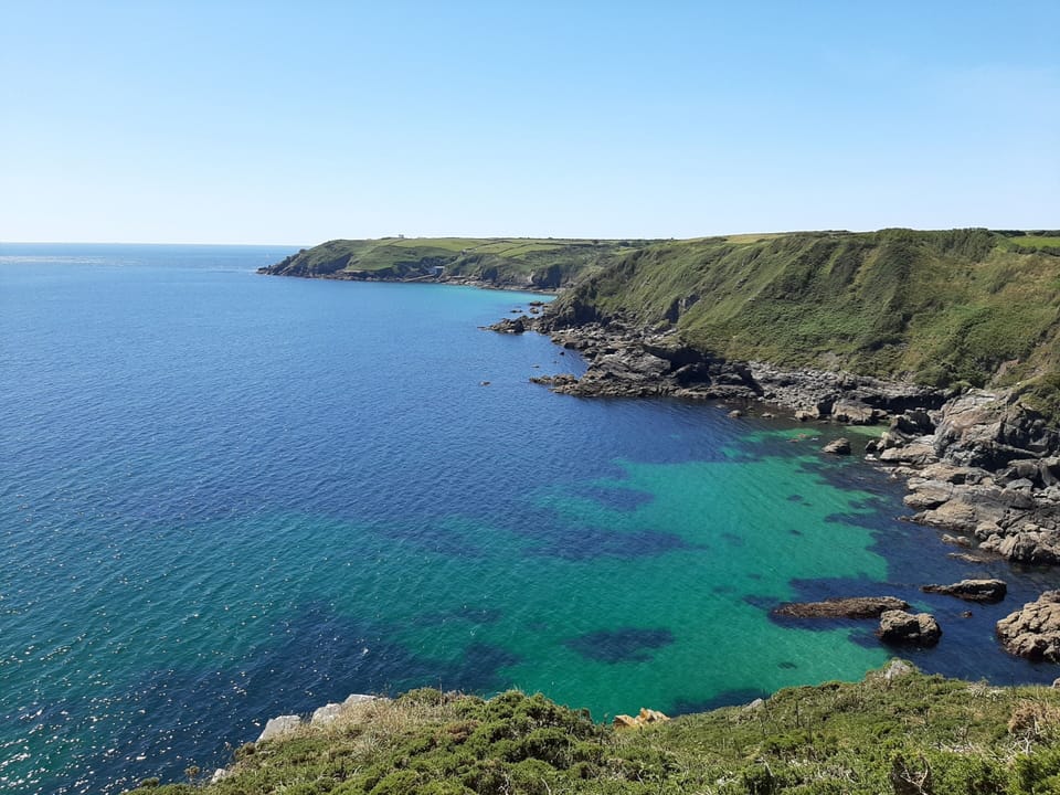 Around from the Lizard point