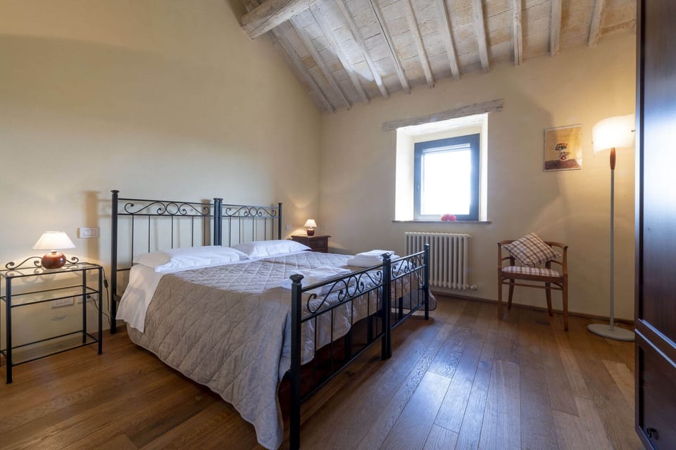 Room 4