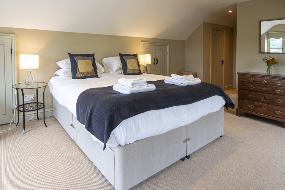 Master bedroom with en-suite