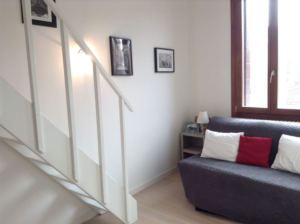 Second bedroom