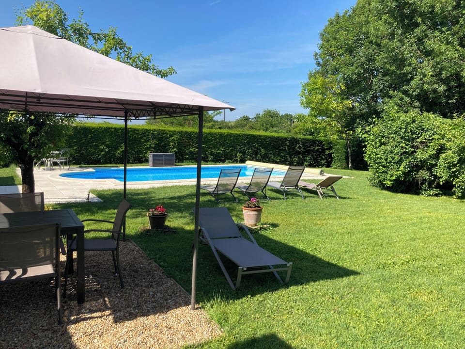 Pool view from the outdoor dining area