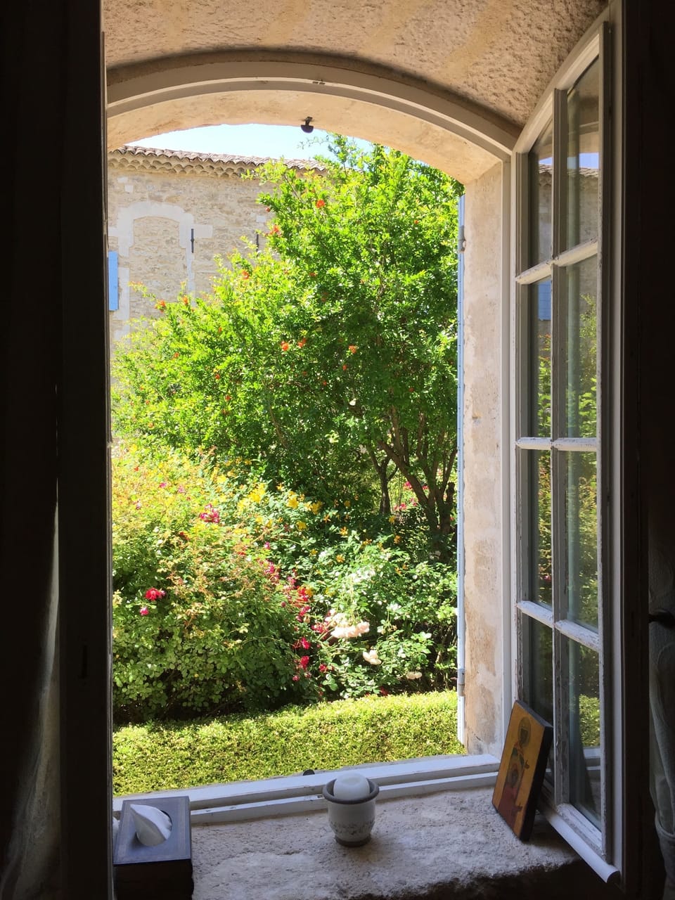 One of the many captivating views onto the interior courtyard.