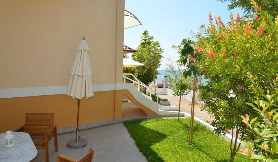 Patio No 3