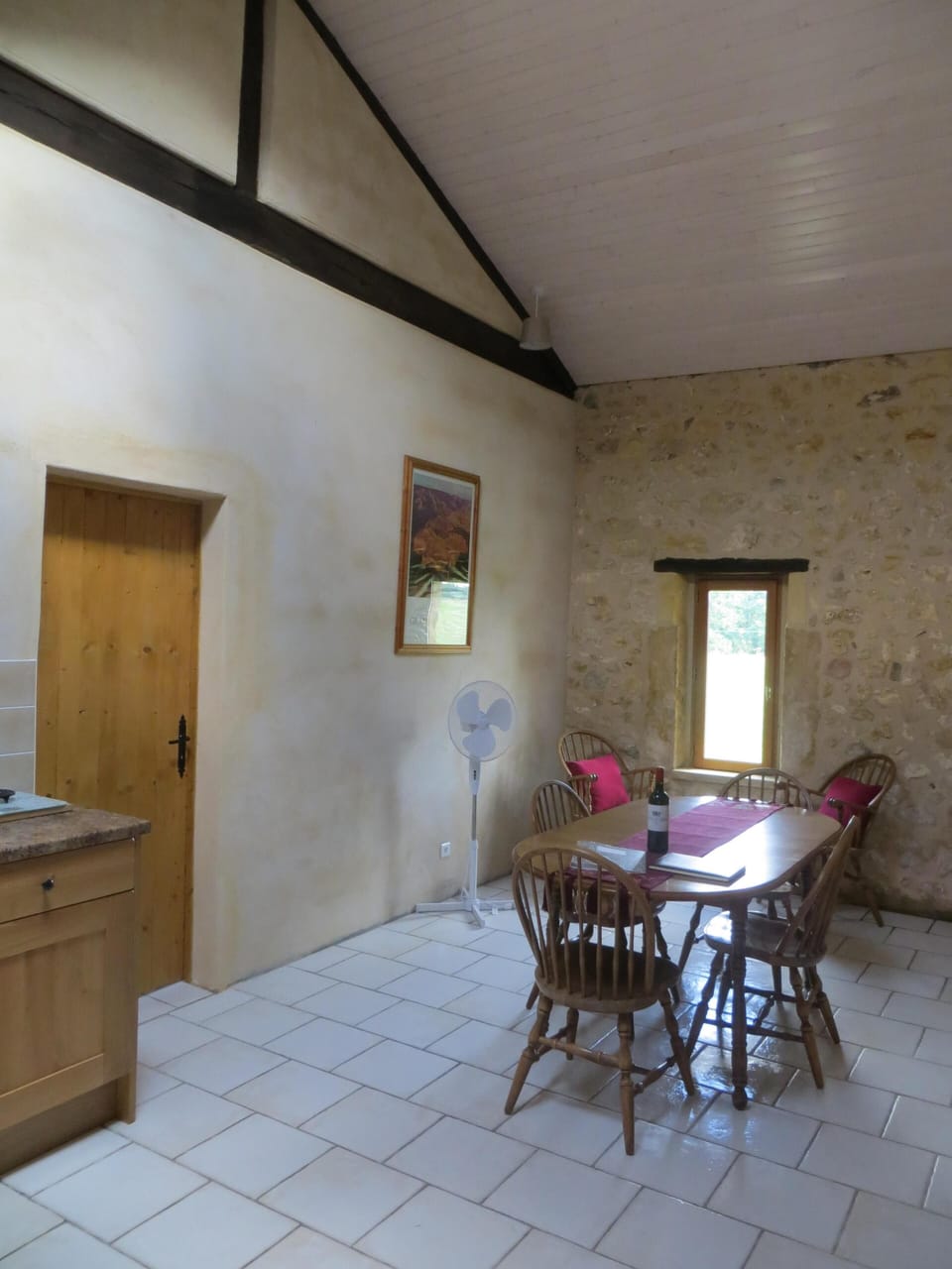 Kitchen diner with vaulted ceiling