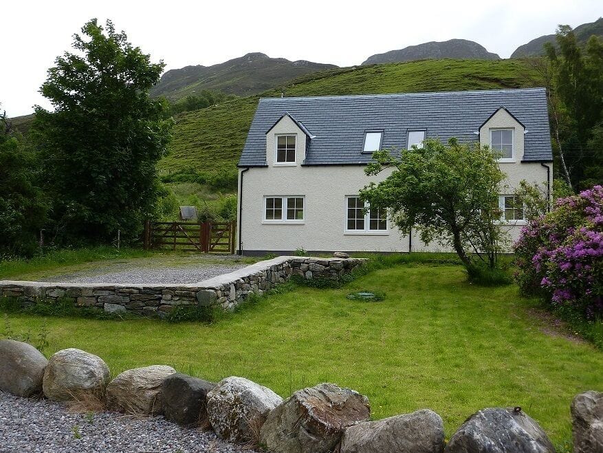 Carndubh, 1 William Street, Dornie