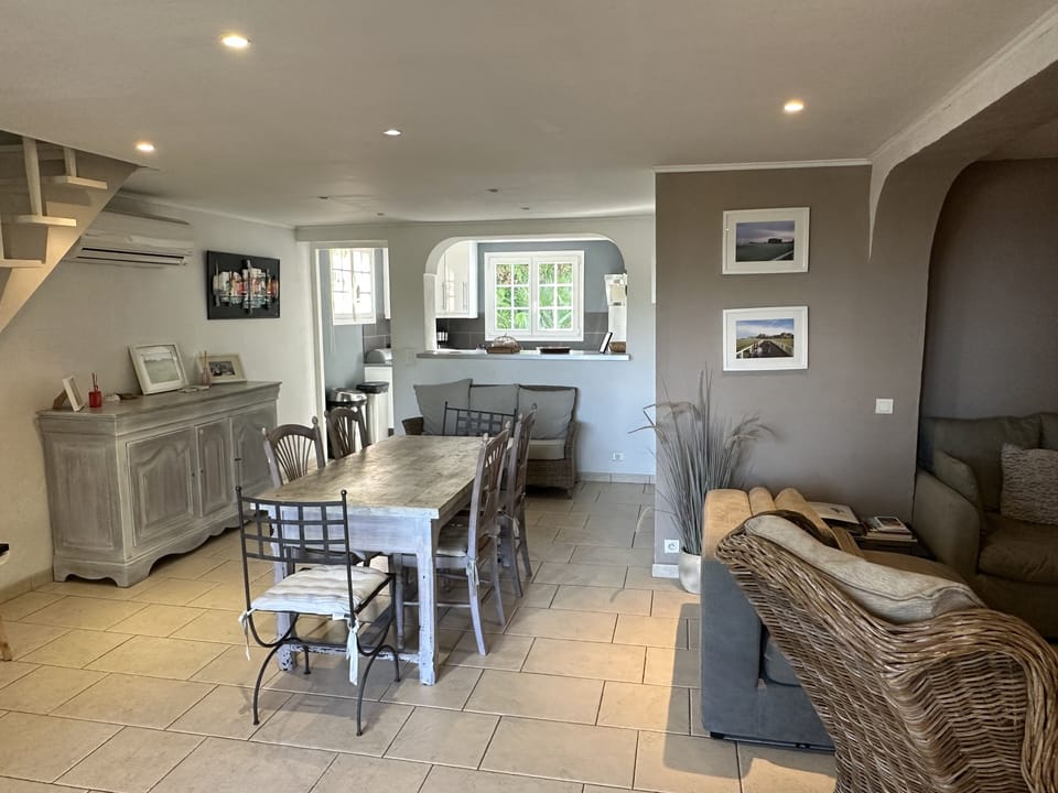 Indoor dining table