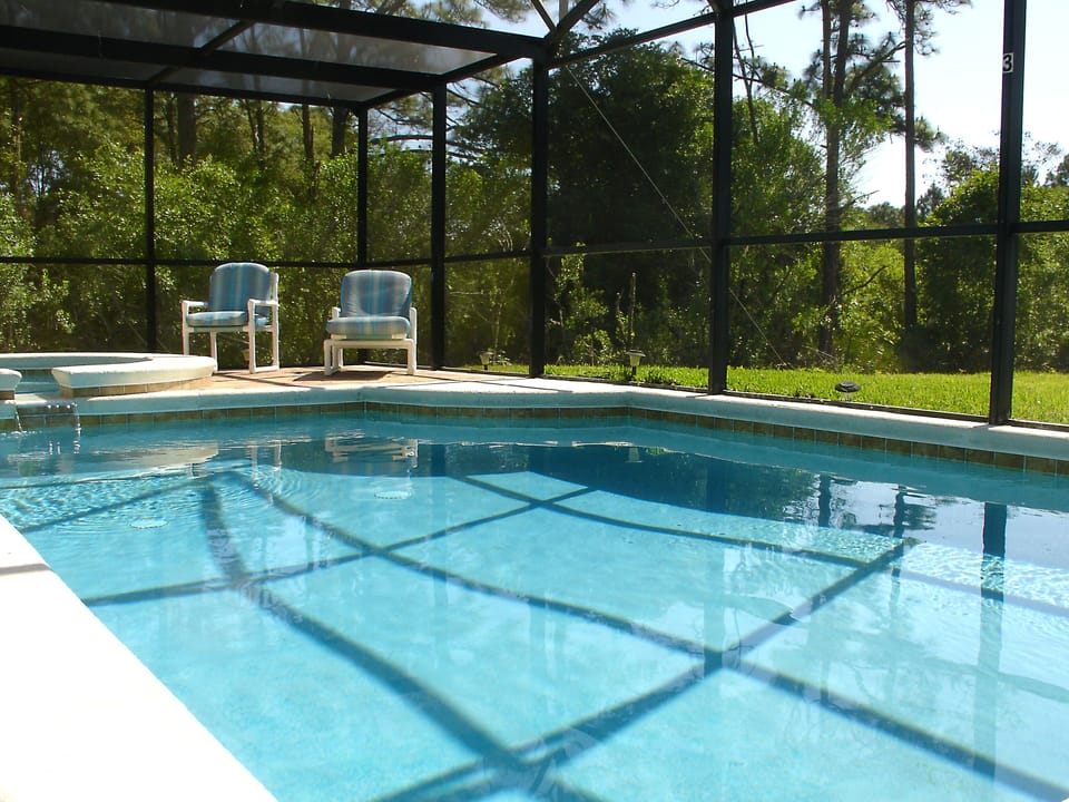 Unoverlooked pool and Spa