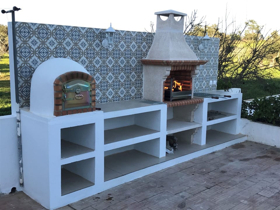 BBQ with oven