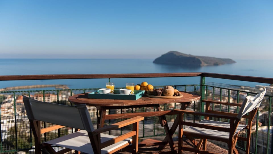 Ocean view in Platanias.