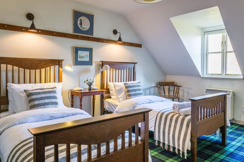 Twin room with sea view