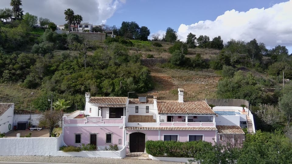 Casa Rosa - An aerial view



