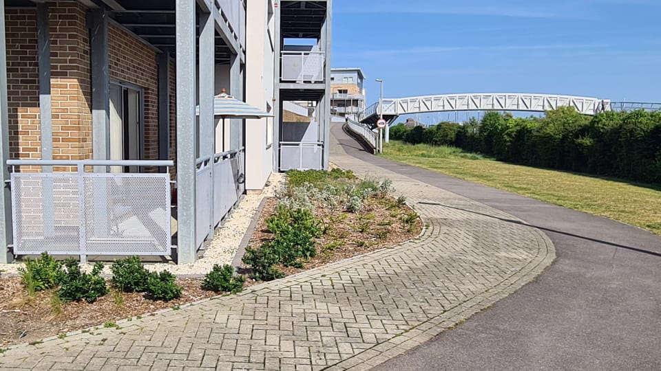 Footbridge to Hamworthy Beach
