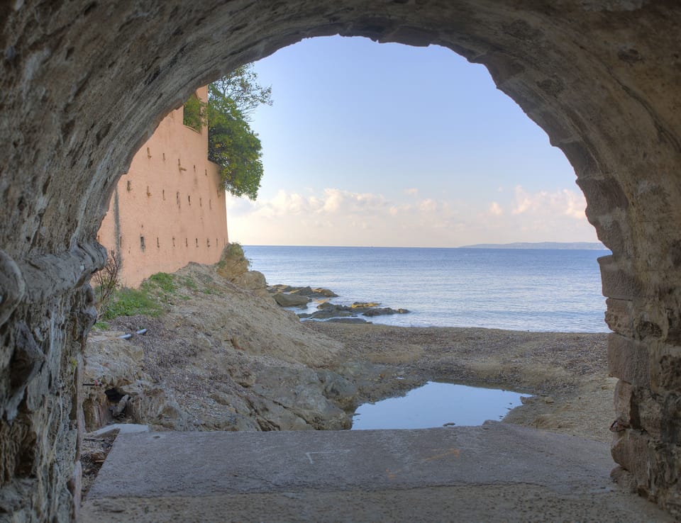 safe tunnel access under road direct from garden to beach in front of villa