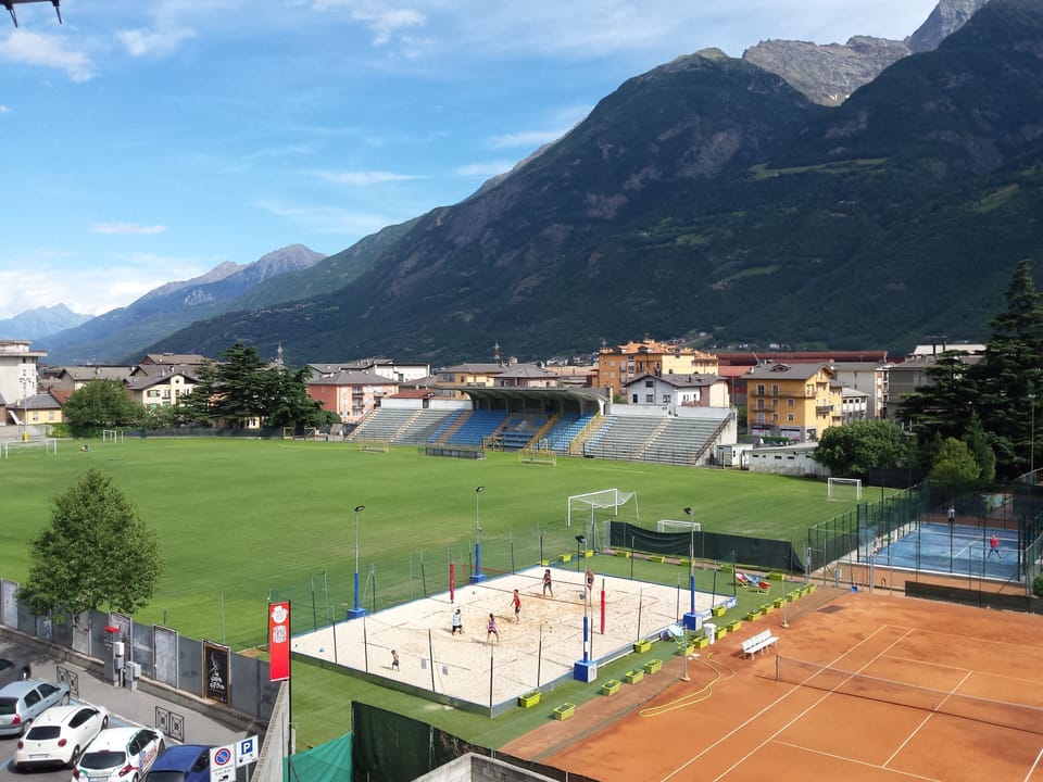 Sport court