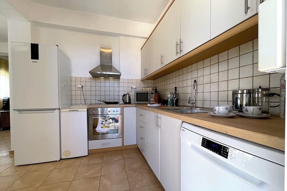 Kitchen renewed for 2026